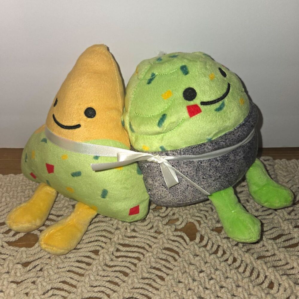 Frankford Relation-Chip Goals Chips & Guacamole Plush.
